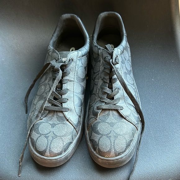 Coach shoes - Picture 1 of 3
